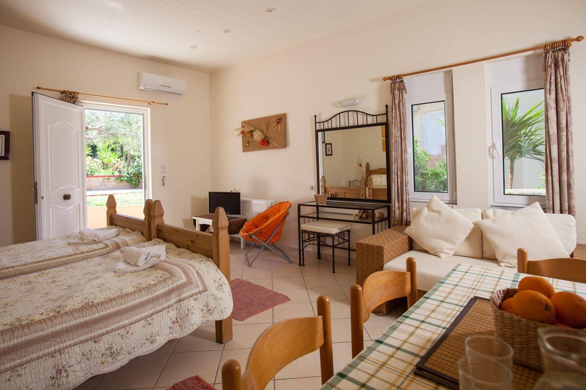 Nea Kydonia Suites & Studios Δαράτσο Εξωτερικό φωτογραφία