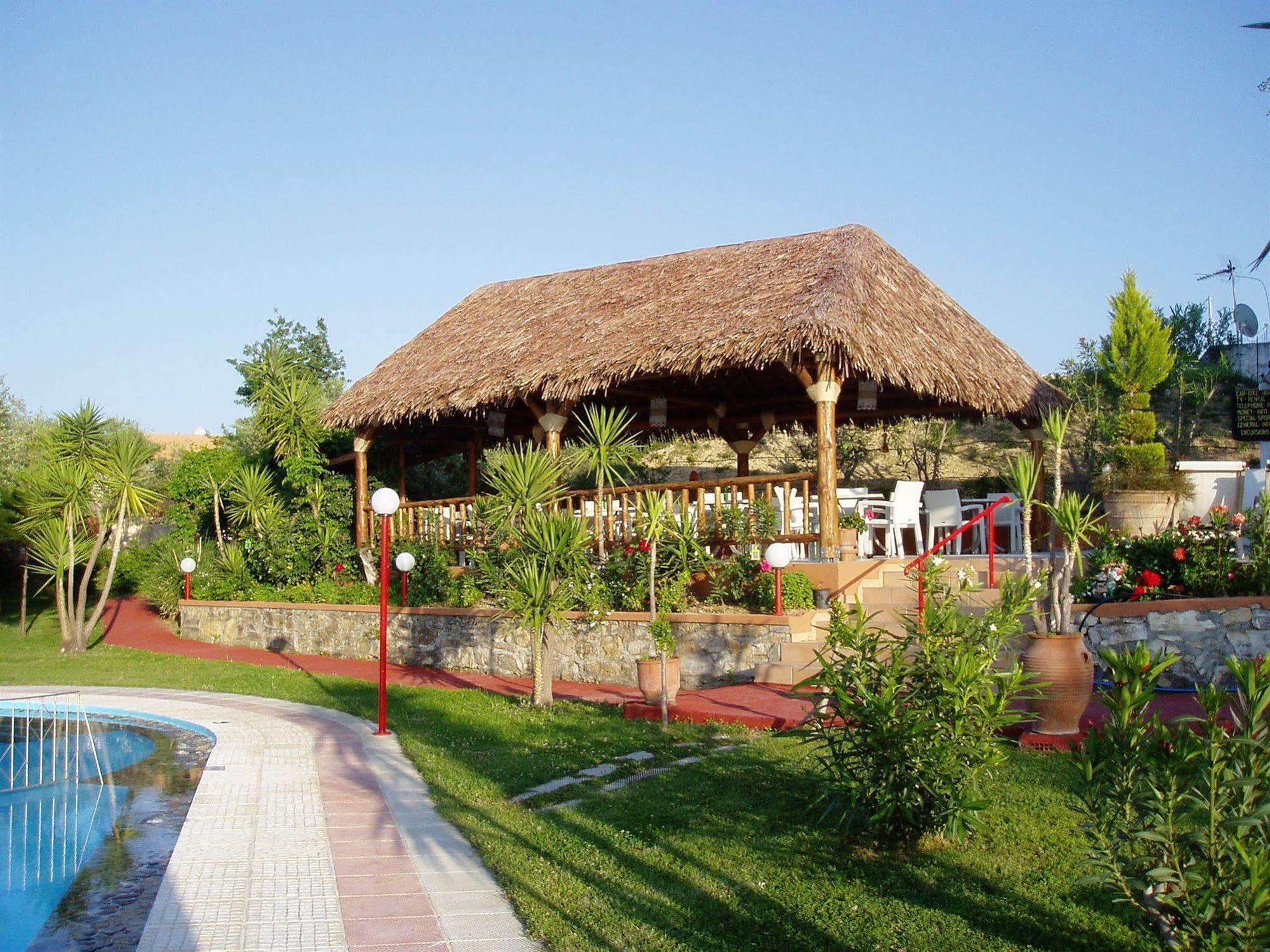 Nea Kydonia Suites & Studios Δαράτσο Εξωτερικό φωτογραφία